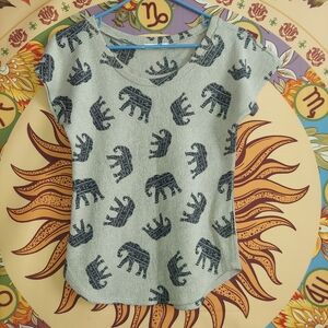 Gray Elephant Print Lightweight sweater Size Medium